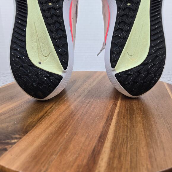 Nike Womens 8.5 Air Winflo 9 Confetti White Pink Black Gym Road Running Shoe - Picture 10 of 12